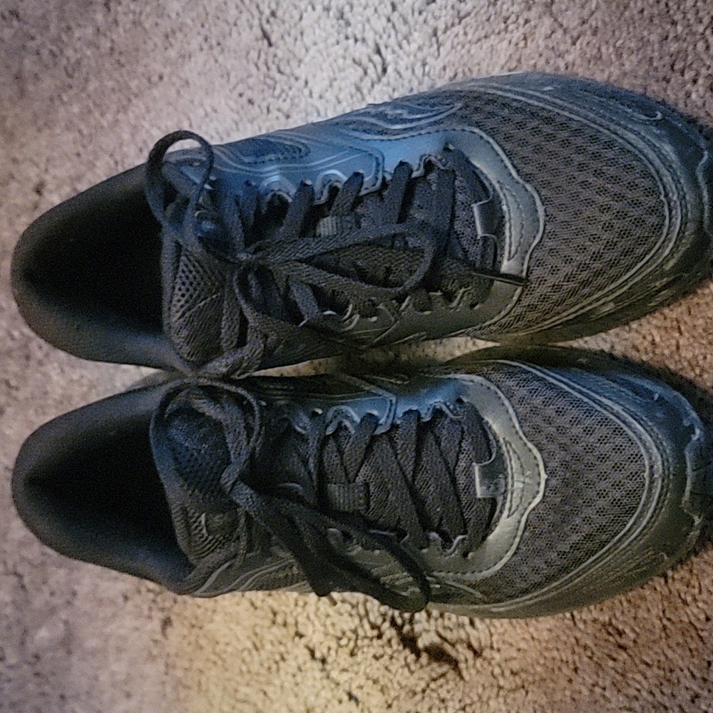 Saucony